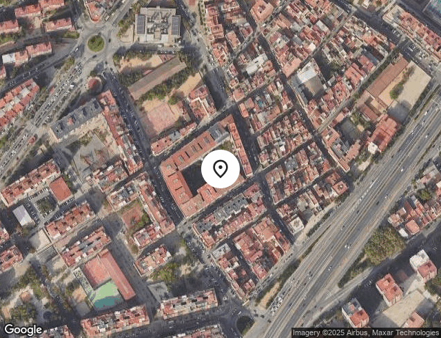 Housing at undefined Pau Casals , 3